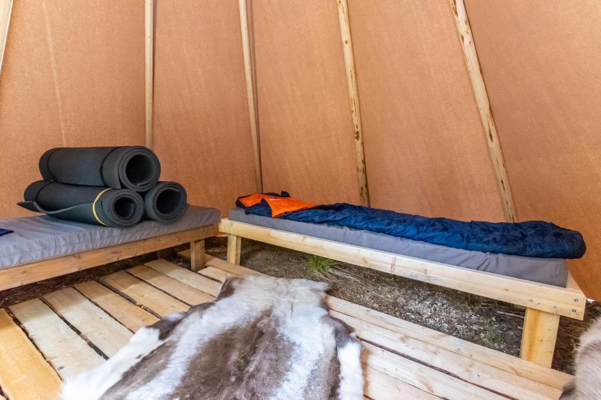 Karhunkierros Cabins & Huts Salla Zewnętrze zdjęcie